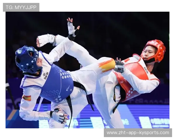 跆拳道世界冠军遭新秀踢倒，赛场震惊