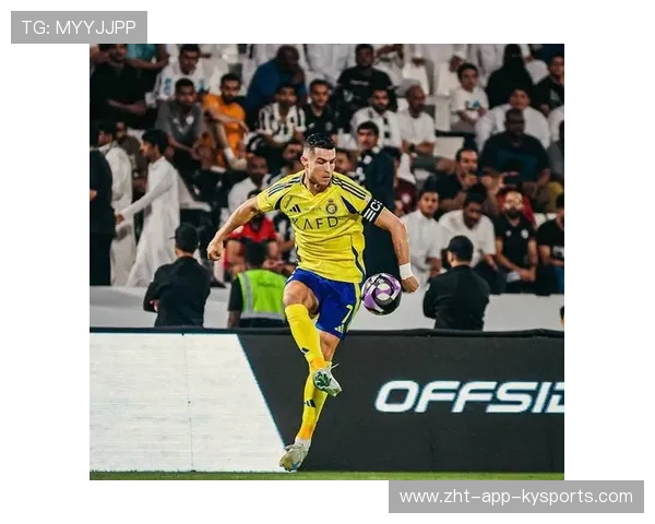 利雅得胜利1比0小胜利雅得体育,马内接拉波尔特传中推射破门 利雅得胜利1比0小胜利雅得体育,马内接拉波尔特传中推射破门